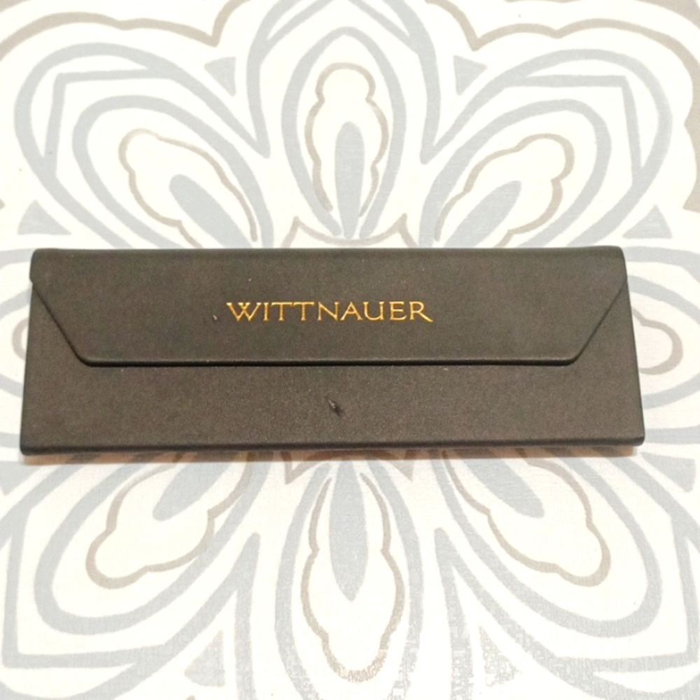 Eyewear protection accessory case flat tri fold glasses case WITTNAUER